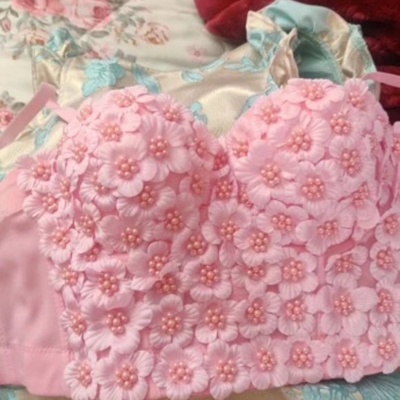 Beaded Detailed Flowers Corset Top - Picture 11 of 11